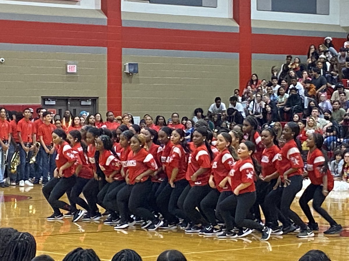 CyLakes Choir tweet media