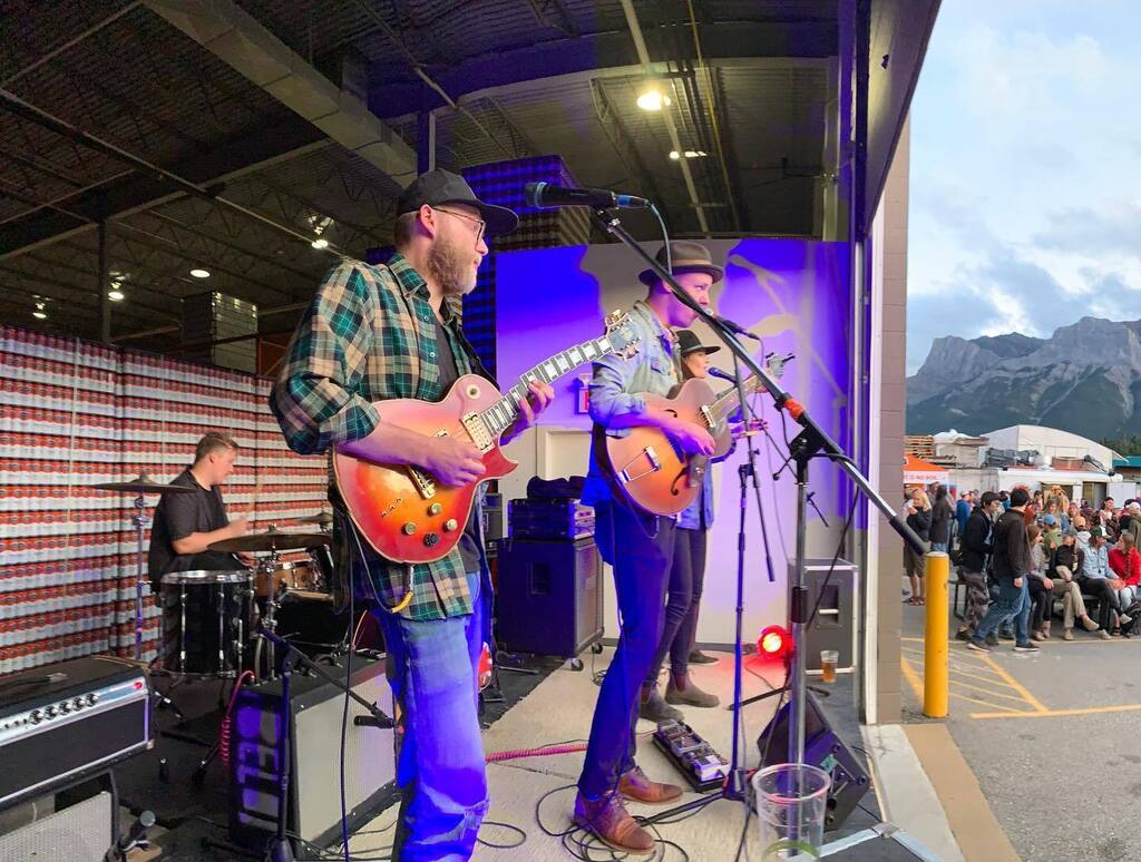 canmorebrewing's tweet photo. Itβs a GO! The #backlotbash is happening tomorrow (Saturday) from 1-10pm! Rain or shine weβre ready for ya! Food trucks, live music and craft beer deals. Family friendly and free admission. Lots of cosy indoor and outdoor covered space. #canmoreevents https://t.co/6ljg13mlqD