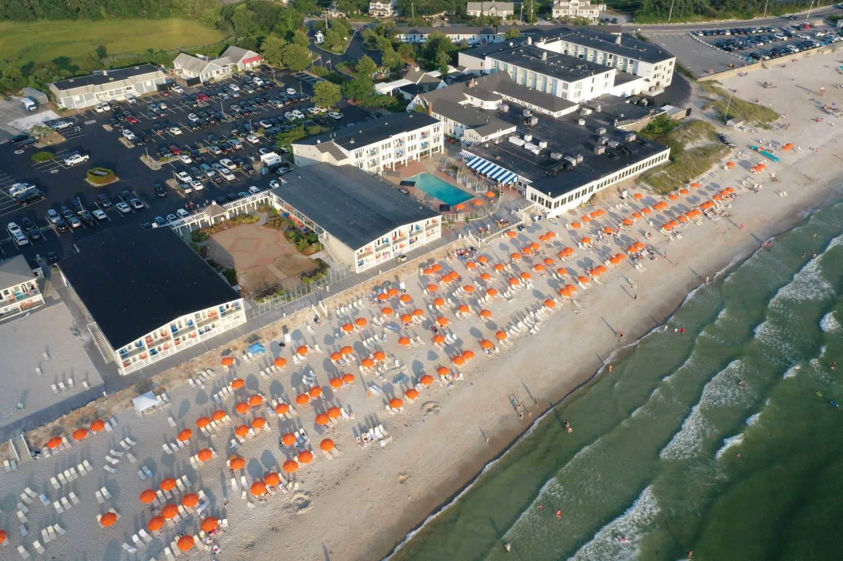 insight-image-media-llc-on-twitter-a-day-at-the-beach-https-t-co