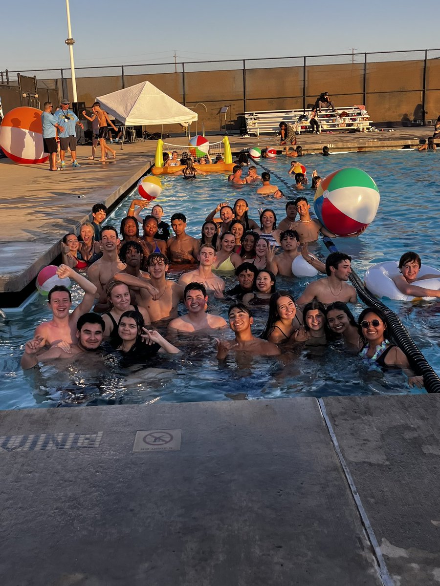 Megan Cope tweet media