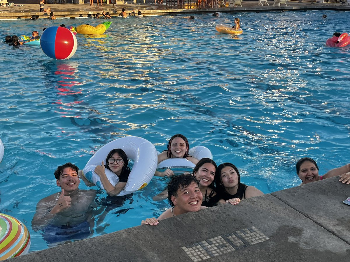 Megan Cope tweet media