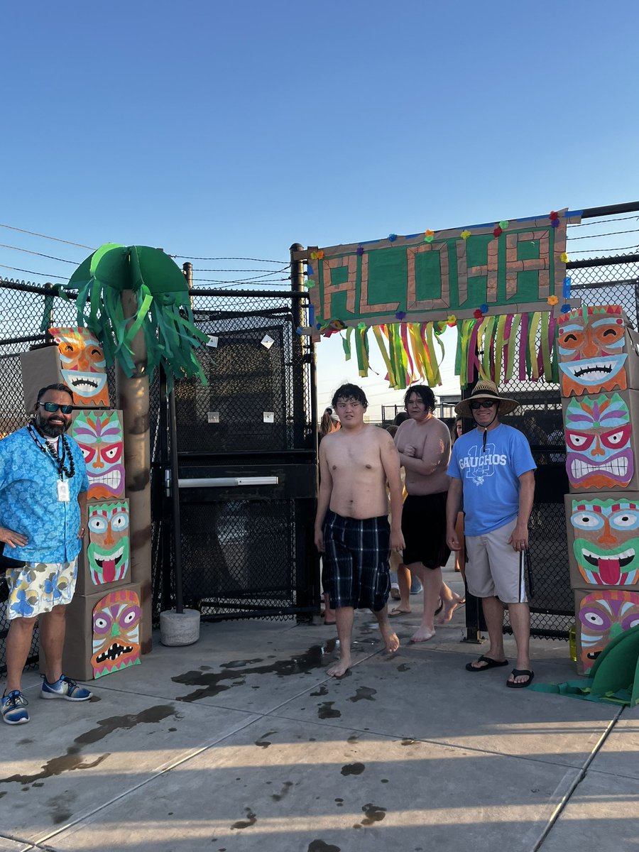 Megan Cope tweet media