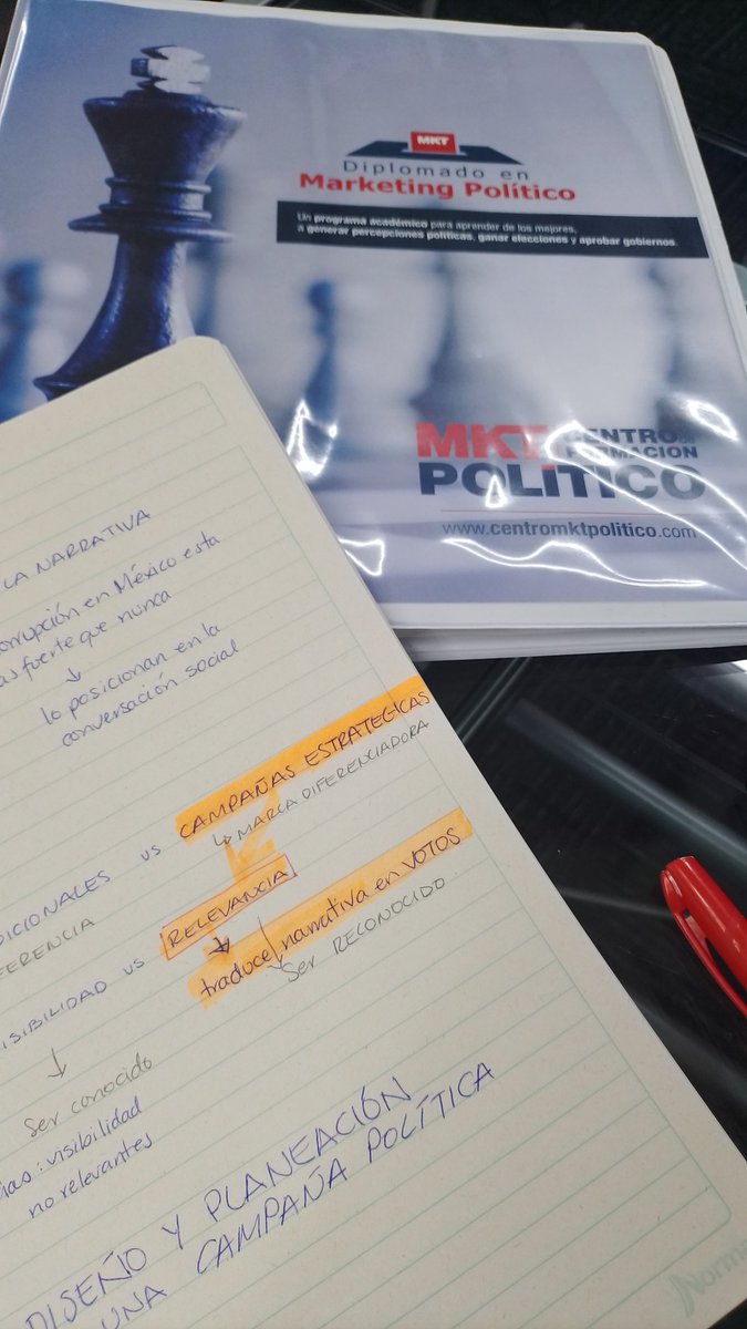 VanessaPinedamx's tweet photo. 😎 Llámale preparación, capacitación, aprendizaje... Para mí es ¡una locura que amo! 
Hoy inicie el Diplomado en #MarketingPolítico en el @Centro_MktPol 
Hoy tocó 📝 Diseño Estratégico de Campañas con @IvanGamboaSong https://t.co/YBPPLQvl0e