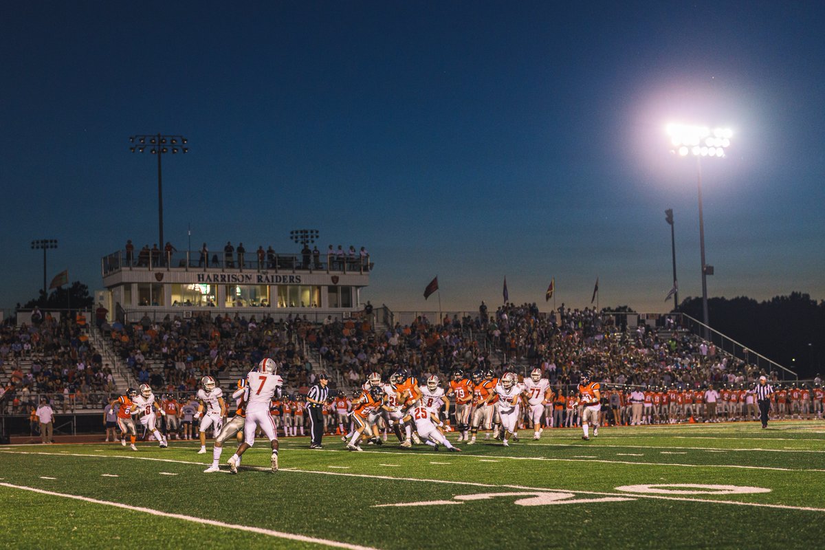 pinolaphoto's tweet photo. #4faves from the @HHS_Raider_FB win tonight. https://t.co/y3cUKr7xaz