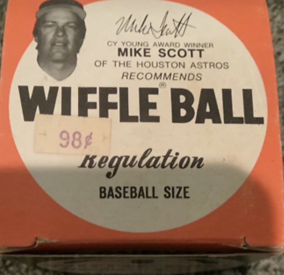 80sSportsNStuff's tweet photo. 1987 shopping list… https://t.co/VGhQtVXf0F