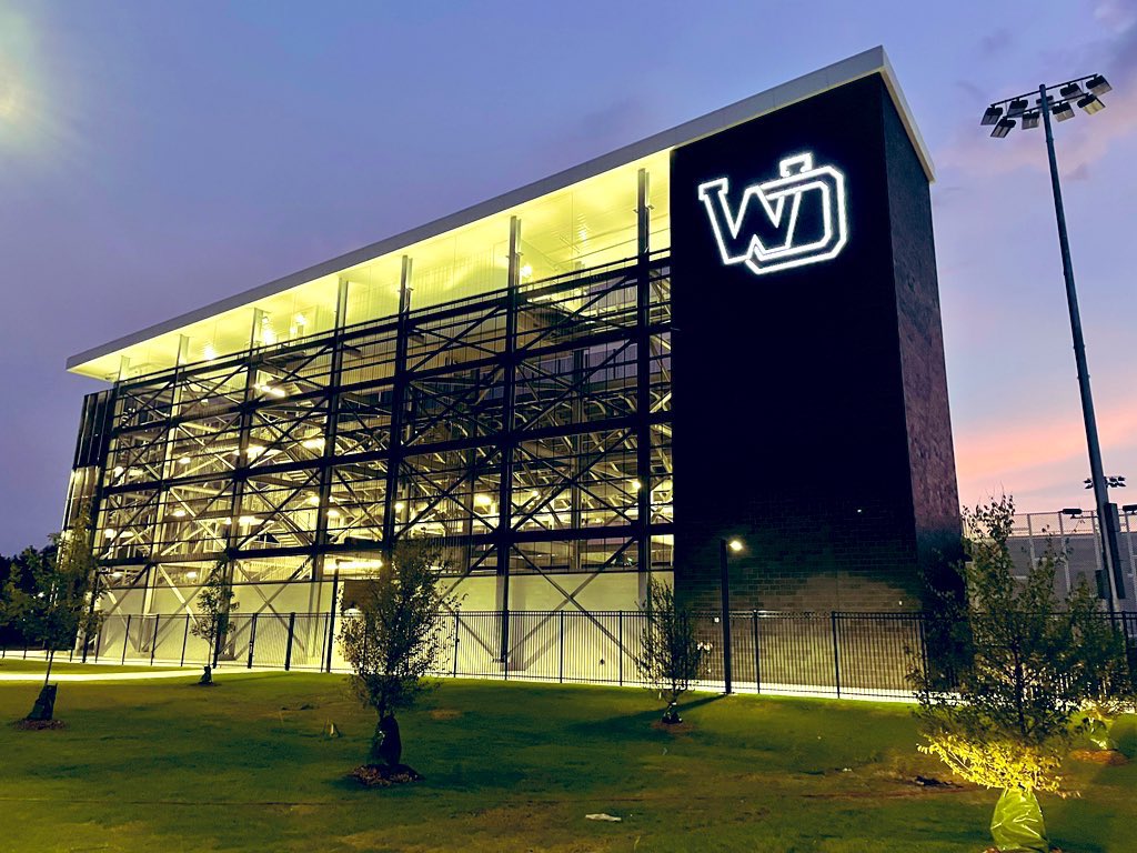 toddtulgestke's tweet image. Now less than one week away…the WO signal has been lit. Calling all fans to the new era of Panther Athletics. @wo_blackhole @WestOttawaHS @WOPublicSchools #GoWO