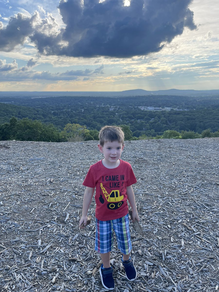 AJinHSV's tweet photo. Nothing compares with being an aunt. Love our adventures ❤️ #funaunt https://t.co/3BMApjn2fL