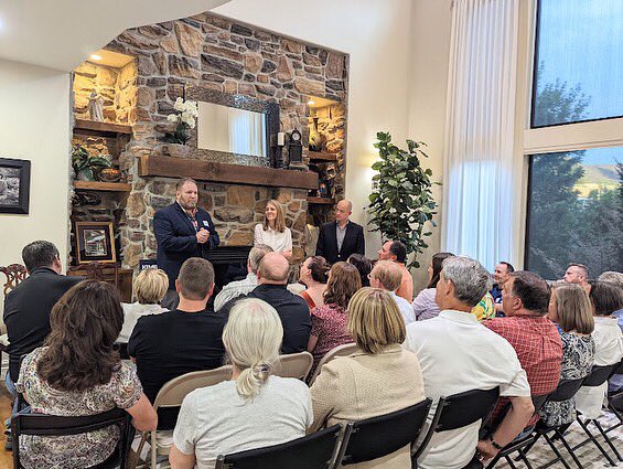 JayMcfarland's tweet photo. Had a great event last night in Fruit Heights!  @VoteKimberly, @EvanMcMullin and I were able to speak and answer the questions of many #DavisCounty voters. We appreciate everyone who attended!💙
#Utah #FruitHeights #JayMacforCongress #UtahPolitics #Utpol #UUP #UTCD2 https://t.co/rr1DdxBZgY