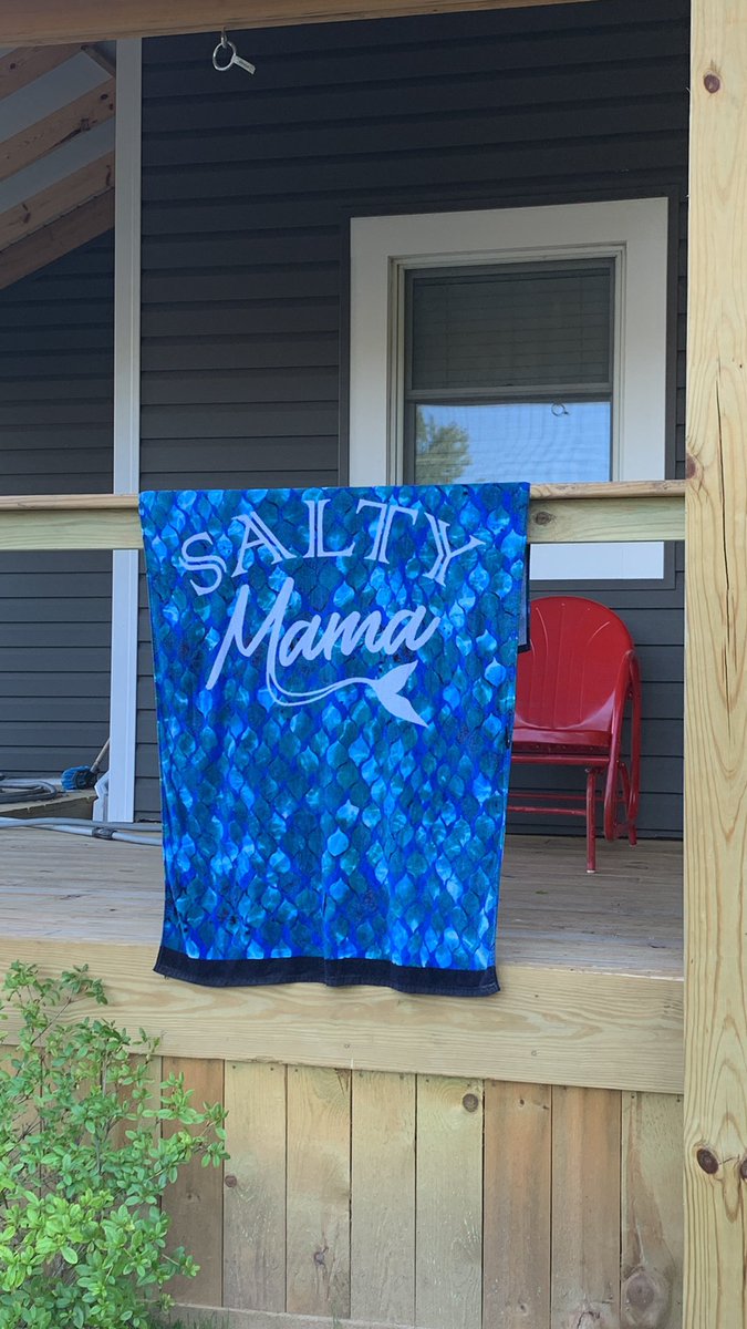 tamiell's tweet image. Hung the beach towel to dry over the deck…just in case anyone was thinking of stopping by 😀 #callfirst