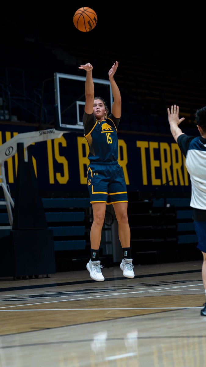 CalWBBall's tweet photo. Open Practice https://t.co/K3MTH5OUxt