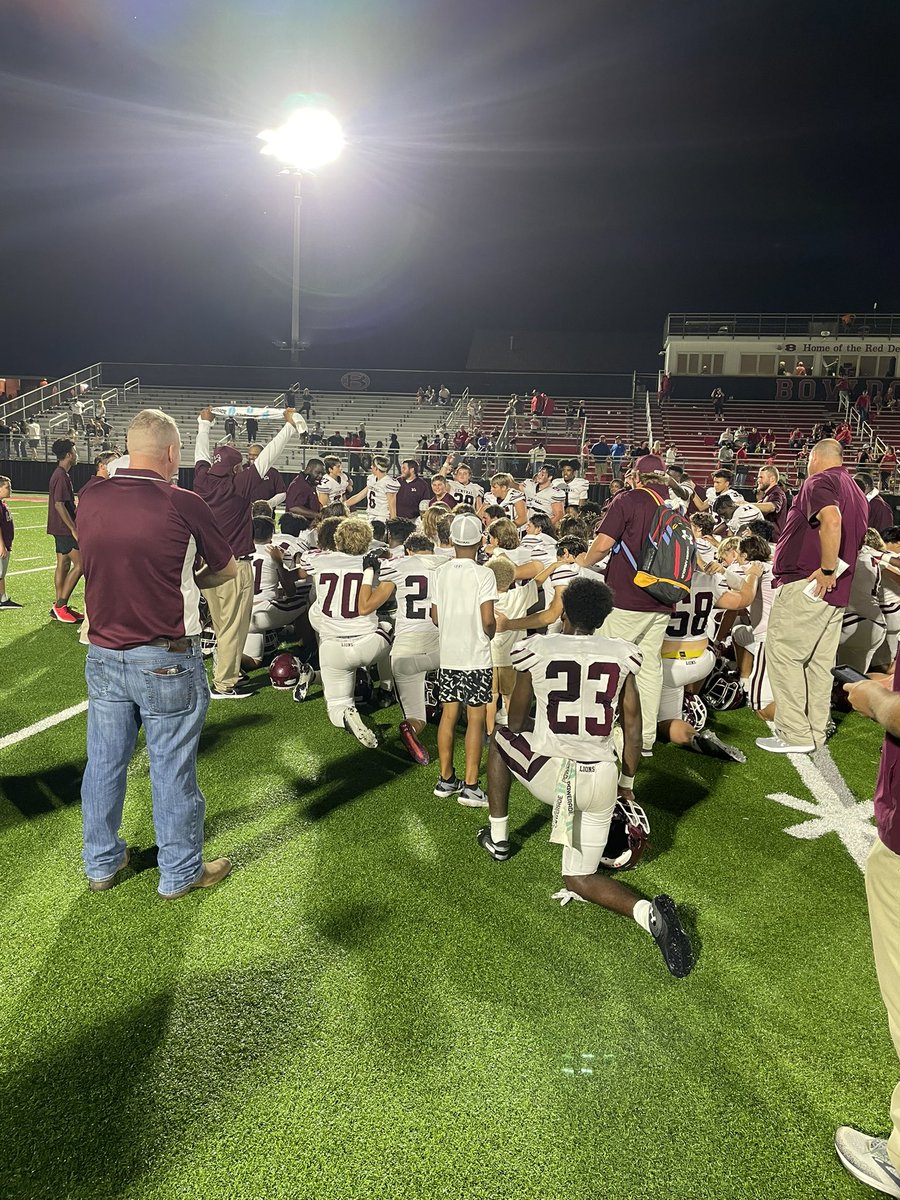 sarahhall607's tweet photo. Nothing better than a Lion win!
#lionstrong https://t.co/c3AUcMCzjP