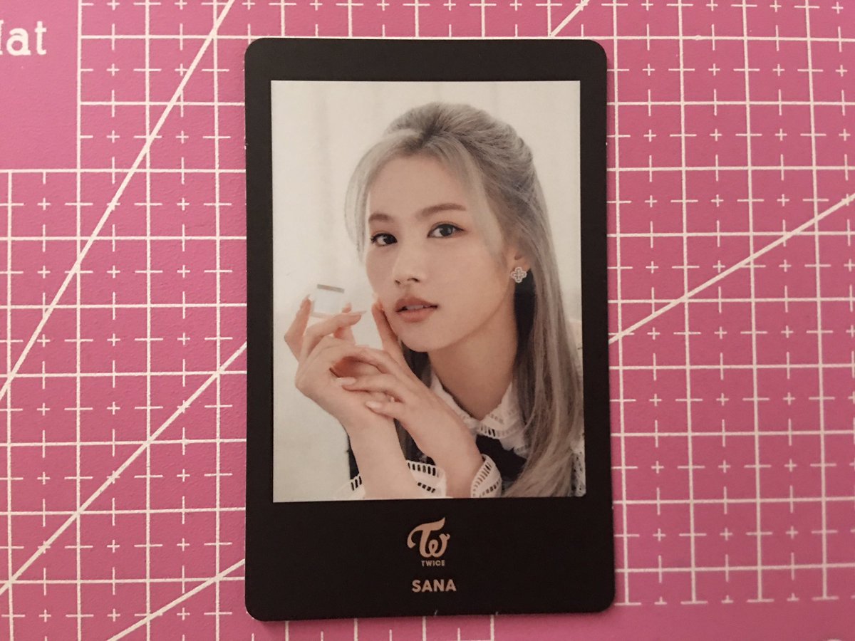twicesus09's tweet photo. thank you @VinylRacksPH sana twice iii jp pola arrived safely! thank you din sa pafreebies na candies 🫶🏻 #VRPHFEEDBACKS https://t.co/pXRaUMJU0X