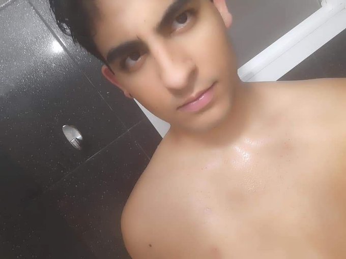 Alguien por madrid para grabar bdsm ? https://t.co/U0HbwEZIkm