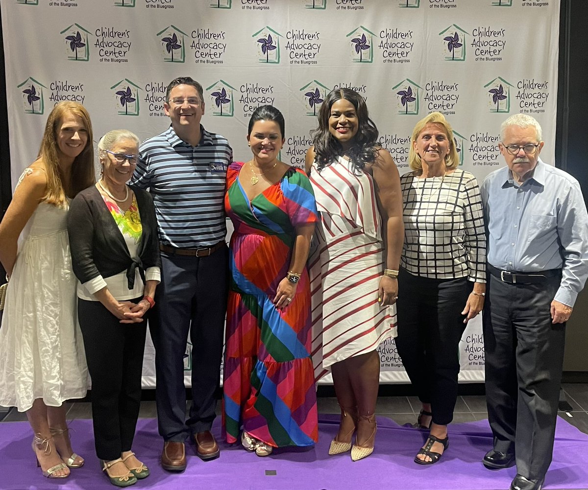MMMforJudge's tweet photo. We always have a great time celebrating and supporting great organizations in our community. Thank you @BluegrassCAC - you are Heroes for our children who need it most! https://t.co/zYA3fVnE8v