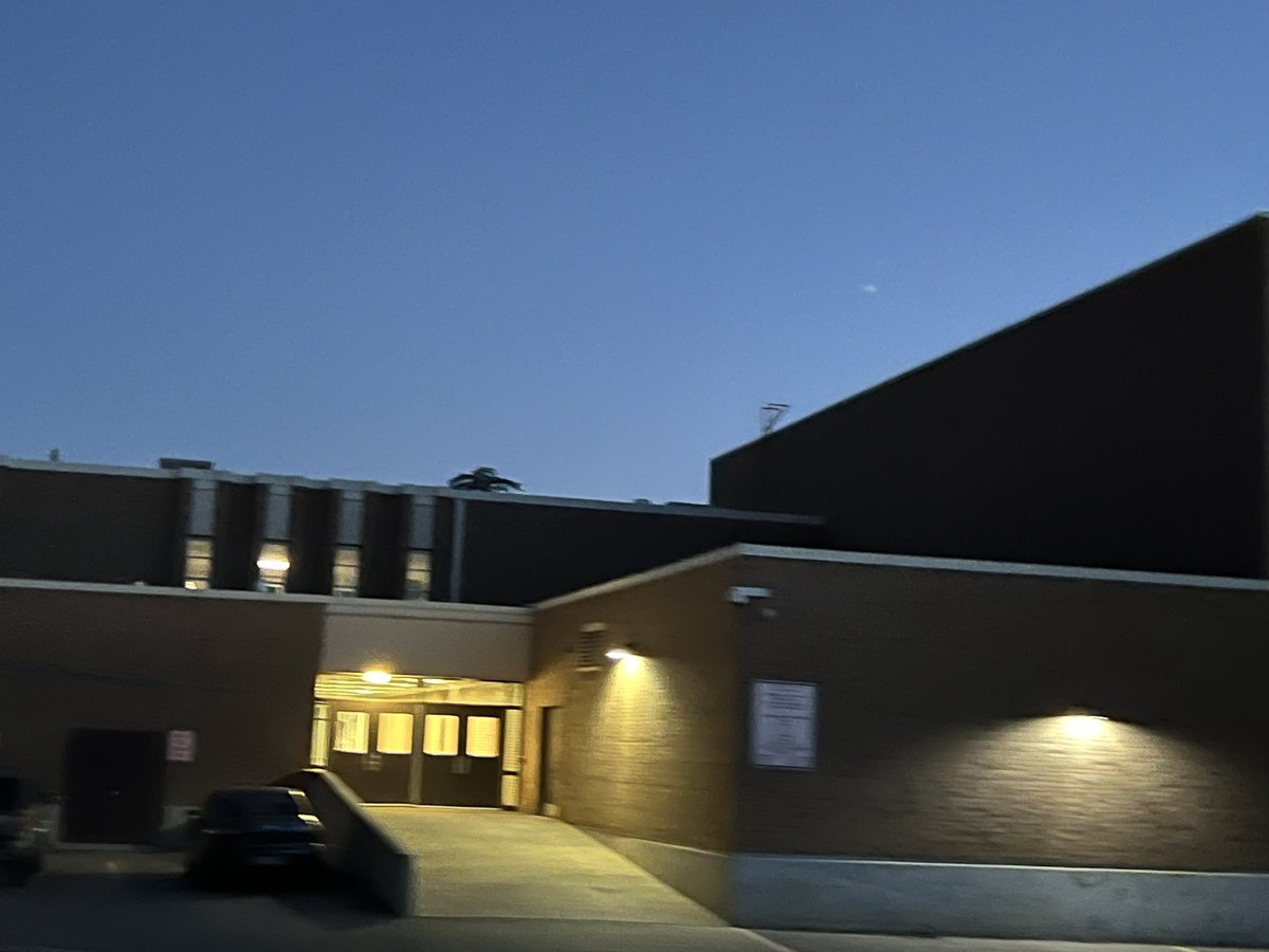 DebbieAAldrich's tweet photo. Here is comparison of the original vs new state of the art facilities! #UnionMiddleSchool

The big question after seeing many of these new schools with aquatic centers, preforming arts centers…are kids doing better in new schools? According to national average the answer is NO! https://t.co/8WZm8jAJCm