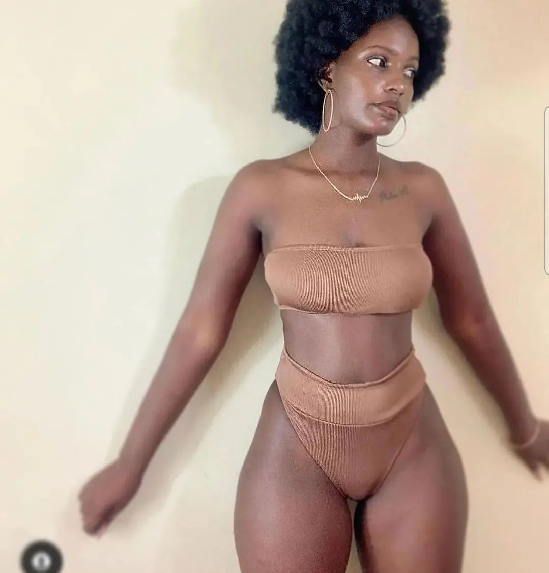 Mysterious_Bhz's tweet photo. @MnyanduMadelani #BlackDivinity #Blackisbeautiful 
❤💚🖤@Mysterious_Bhz https://t.co/1amh1Q3JiJ