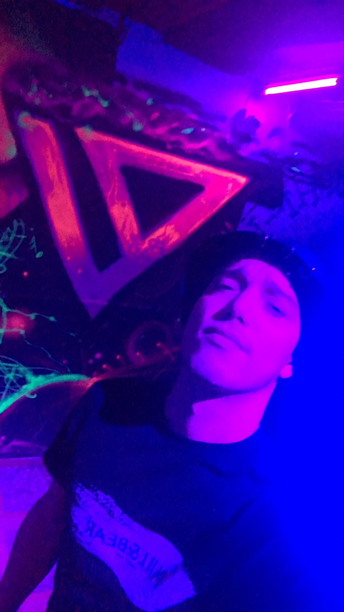 carlos leal 22 tweet media