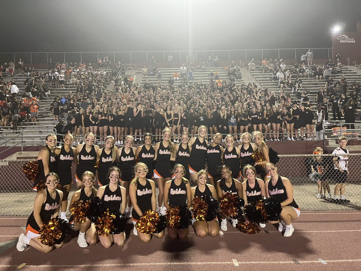 we 🖤 our black raiders #beatheelan