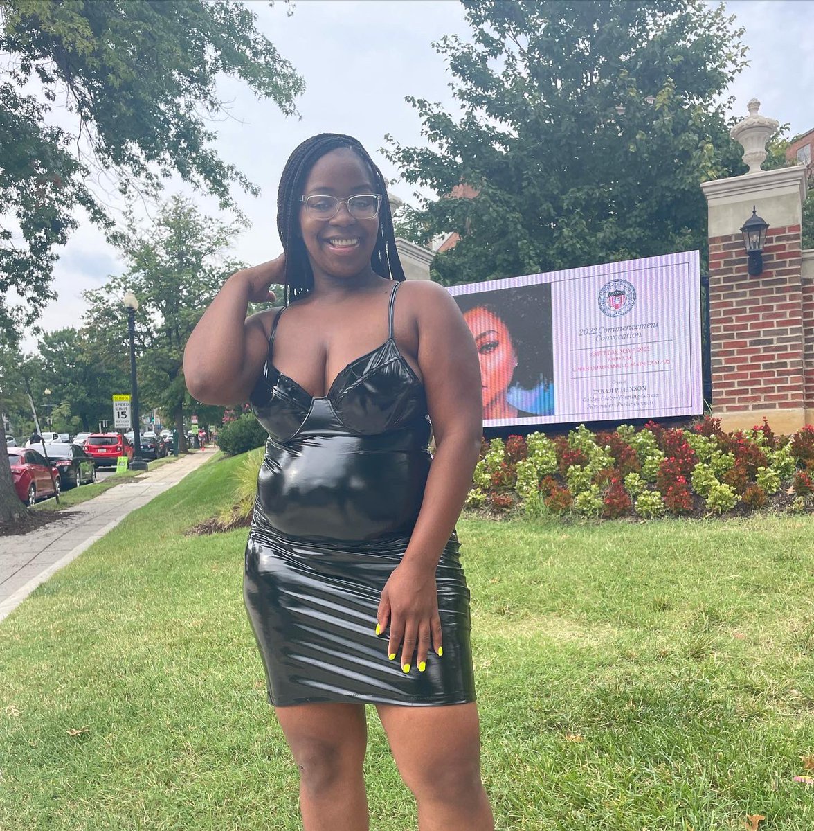 MarniOnNekoo's tweet photo. Most people finish a master’s program in 2 years. But this person is taking 3😌. Semester 3/4📚, Graduation 5/13/2023. MSW 75% loading ⌛️. 1st generation Master’s Graduate 👩🏾🎓@HowardU
HU UKNOWWWW🗣🗣🗣
#HUSSW
#firstgenerationmastersstudent
#mswloading👩🏽🎓
#singlemomincollegelife https://t.co/K5CD407DWF