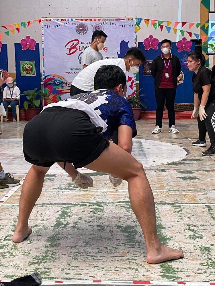royfelixthecat's tweet photo. Roy in action #patintero #DDCSHS https://t.co/MgcKKJQOr2