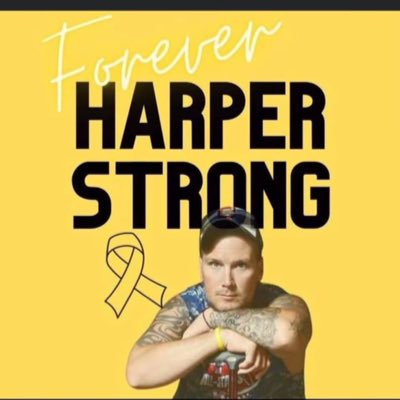 ddross19's tweet photo. #NewProfilePic https://t.co/ENMRAtt5Pm