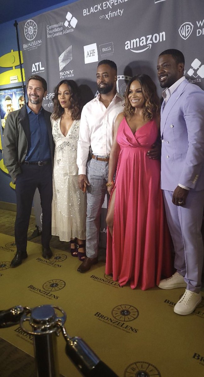 Fulton_Films's tweet photo. Spectacular evening as @BronzeLens Presents Hallmark Mahogany's Premiere Feature Film Unthinkably Good Things Directed by Atlanta Based Filmmaker @terrijvaughn . Check out the cast on the Bronze Carpet. #FultonFilms is a Proud Sponsor of the @bronzelens festival 🎬🎥🍑 https://t.co/sGmjDEU1rA