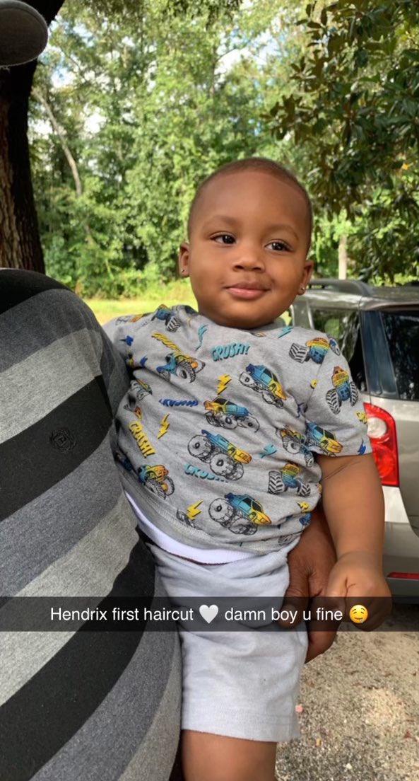 junglelazos's tweet photo. Hendrix first haircut #ThatBoySharp https://t.co/WVFMpVeiJd