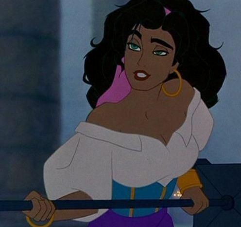 Fun Fact; did you know that Esmeralda use to be in the Disney princess lineup on the first day the #DisneyPrincess franchise began? BTW, I started a new hashtag #JusticeForEsmeralda