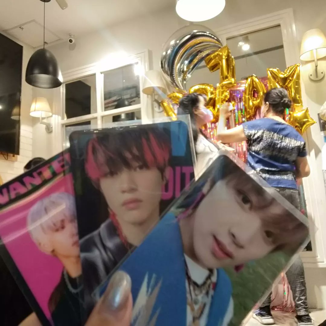 neoluvrrr's tweet image. thank you today!! @neoCSEtech nabudol sa lucky draw 😭 and daming freebies na nakuha HEHHEEHHE next cse ulit !!