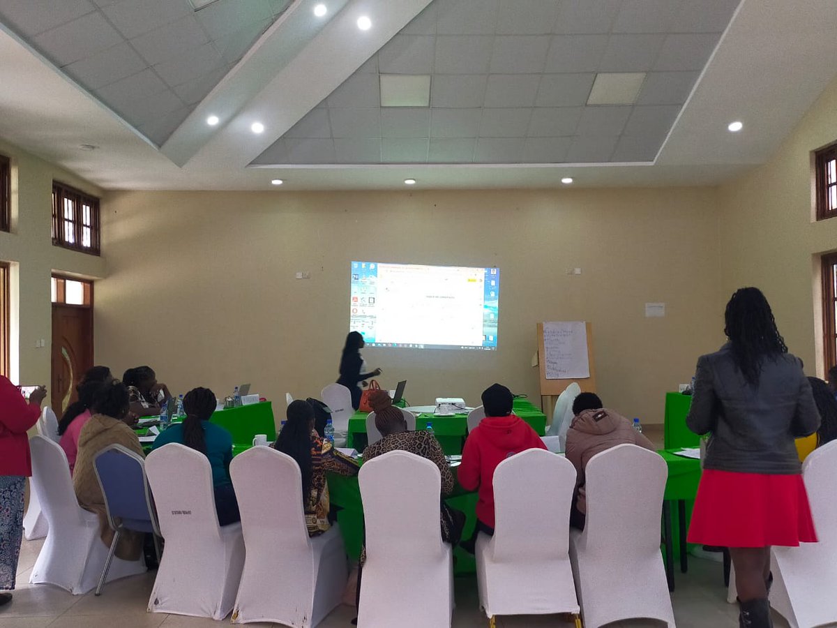 VictoriahSinda2's tweet photo. #GenderandTechKE 
#DigitalSecurityKE
@APC_News @CeciliaMaundu @mercymnjoroge @nakitare @jnangila @josebigg @masinde_purity how women journalists experience online violence @IawrtK https://t.co/HxeDhrWH1G
