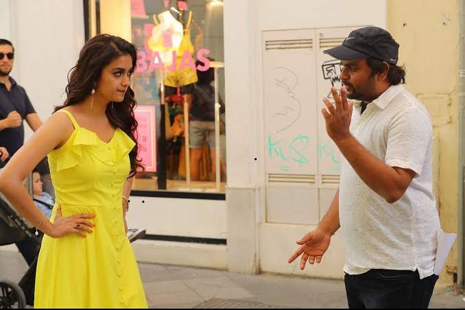 Meena Jo 💙 tweet media