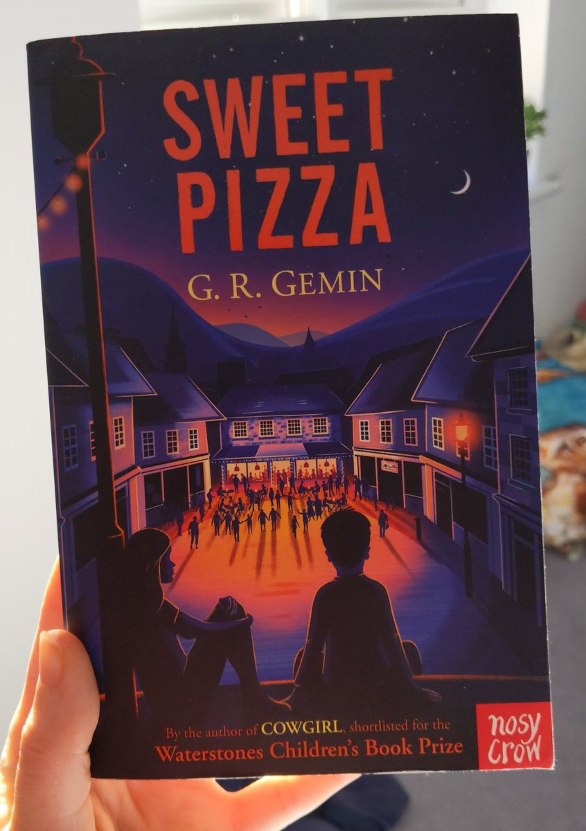 hannah_sycamore's tweet photo. Enjoying a bit of #SaturdayMorningReading with this recommendation from @EmpathyLabUK. Really enjoyed it- great themes of community and exploring local and family history. Could see it working well for a class project. And of course, sweet pizza does feature. @NosyCrow https://t.co/ASvLgJ5b7Y