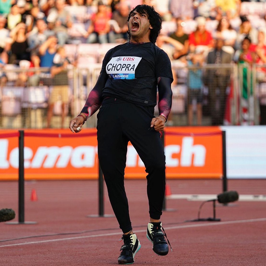 Kreeda_Bharati's tweet photo. टोक्यो ओलंपिक के स्वर्ण पदक विजेता @Neeraj_chopra1 को 89.08 मीटर के ऐतिहासिक थ्रो की बदौलत #LausanneDiamondLeague जीतने पर बहुत बहुत शुभकामनाएं। ऐसा करने वाले वह पहले भारतीय हैं।

#KreedaBharati #KGP #NeerajChopra https://t.co/e2en5dljLy