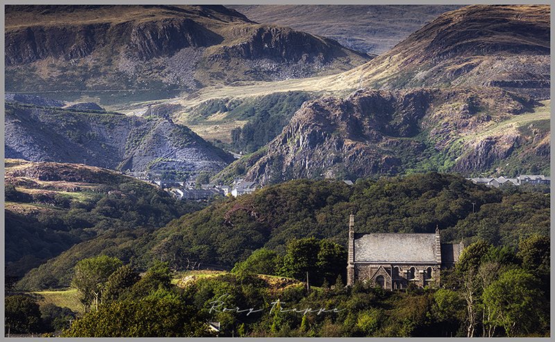 RoryTrappe's tweet photo. The church at Llan Ffestiniog. Taken yesterday. #photography #wales #llanffestiniog #blaenauffestiniog #snowdonia .@CanonUKandIE @visitsnowdonia https://t.co/f2inkT8g2z