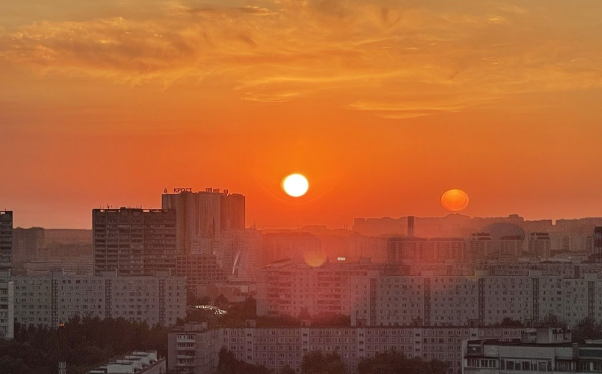 lipiche's tweet photo. Sunset from Moscow https://t.co/kRapttHSvE