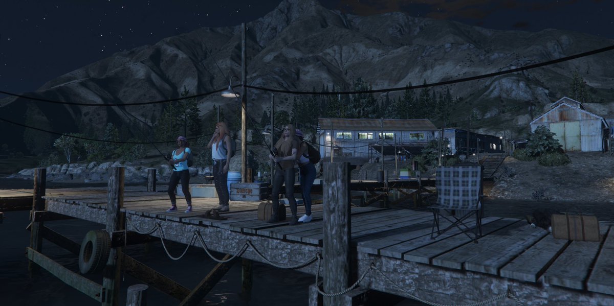 jessxst's tweet photo. Wie entspannt und lustig Angeln sein kann ❤️ 🎣 @FlakeMuffin @MimiChan_321 @SamyKruemel + Doggi Sam ❤️ #StorylineRP https://t.co/dWdgmIbvJj