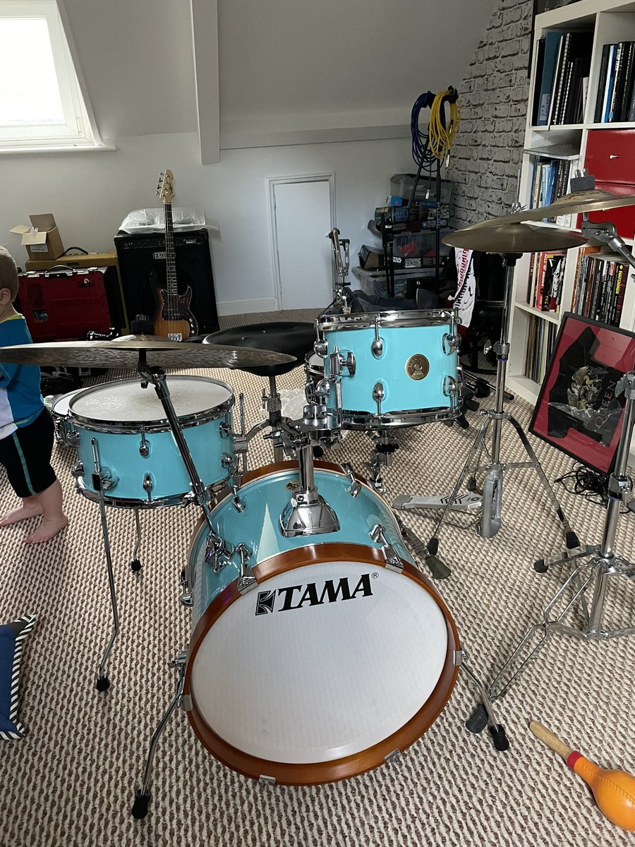 DolanSings's tweet photo. New Drum Kit Day #littlebassdrumsrule https://t.co/GvDuJuCTya