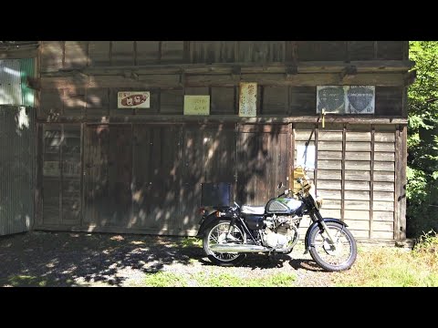 CD250gataphishi's tweet photo. 奥多摩の山道の脇でK90かK50が草ヒロと化していた。
#CD250 #ビジバイ #草ヒロ #奥多摩
https://t.co/F6PyyZb7hx https://t.co/tNlos23wvw