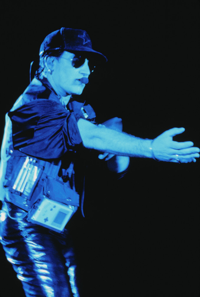 U2start's tweet photo. Running To Stand Still 😍 Photo taken 30 years ago today in New York.

What is your favourite live performance of a Joshua Tree song? https://t.co/cMLEzDu2VN