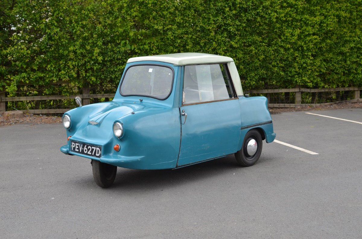 QuirkyRides's tweet photo. A #1960s #Invacar Mk 12 Once ubiquitous but now #rare as a consequence of being banned from the roads for #healthandsafety reasons https://t.co/W5377CvyEQ