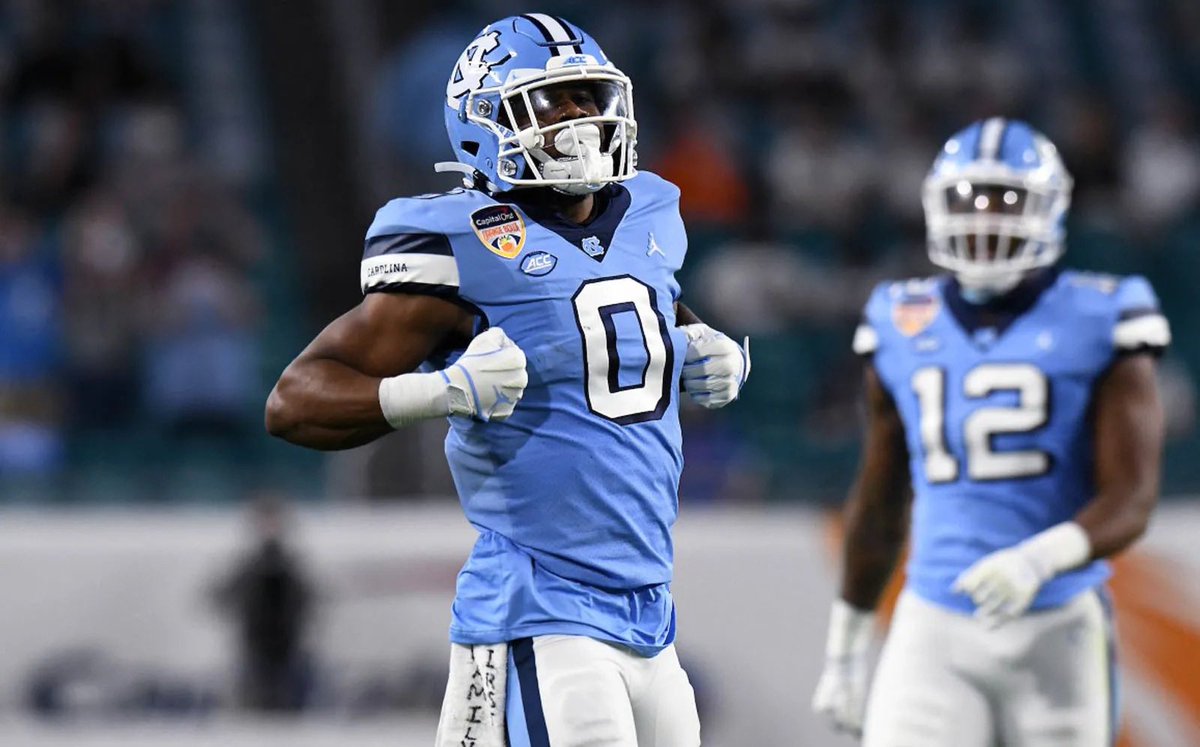 CrownedPrinceHC's tweet photo. GAME DAY!
#UNCommon #GoHeels #GDTBATH #FreeDaBro https://t.co/2pfwVQFqh3