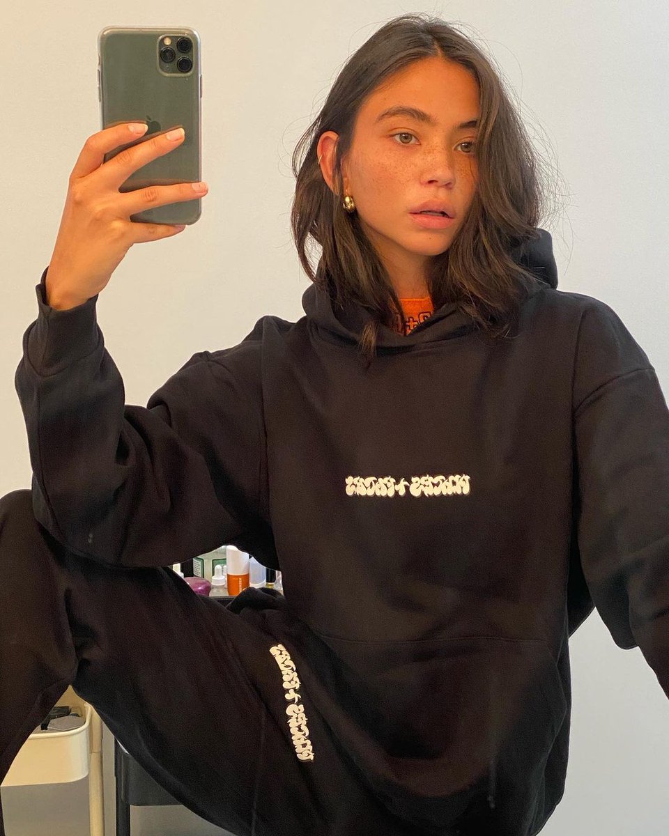 Aska Lee (@lee_askaaa) on Twitter photo 