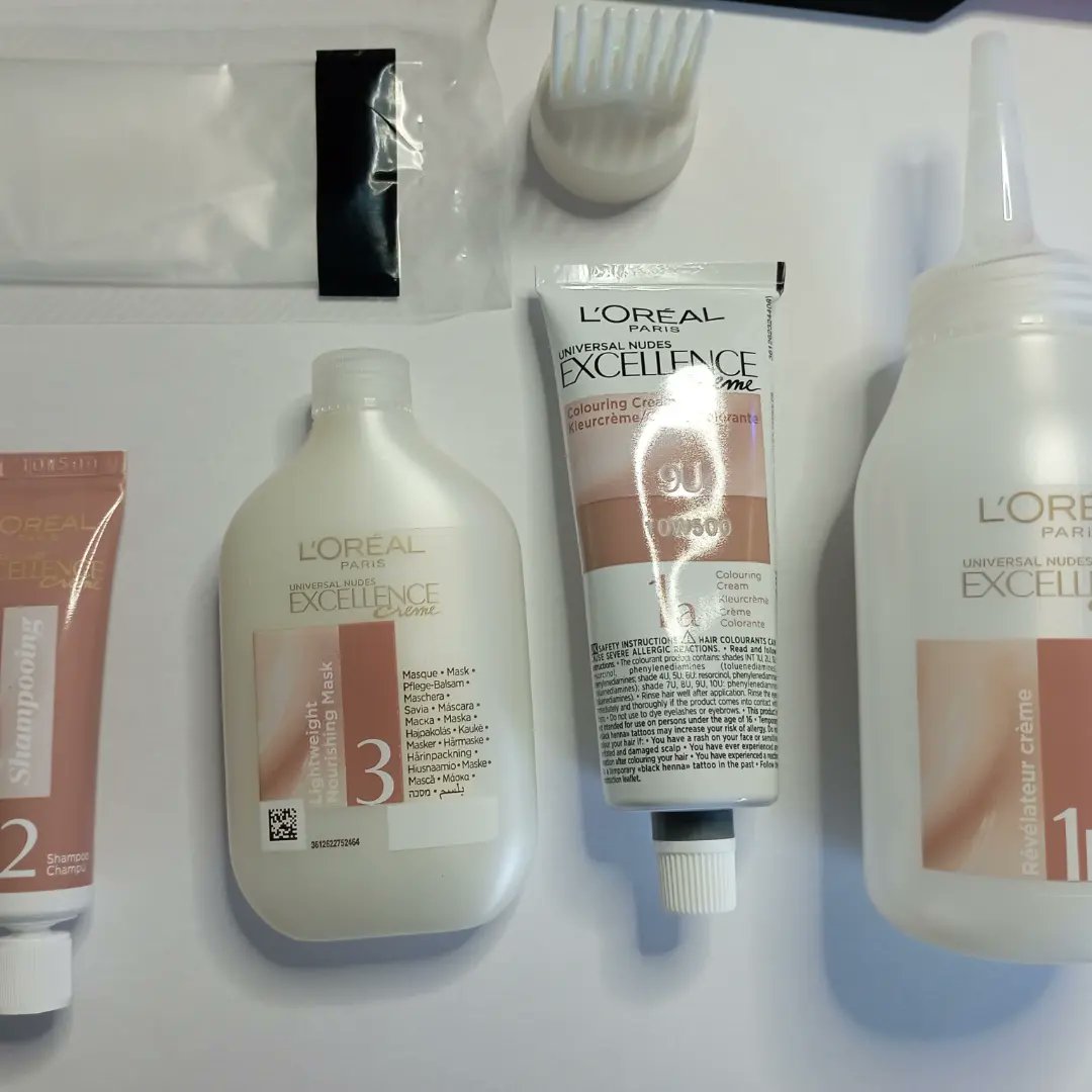 katy59186's tweet photo. Reçu aujourd'hui ma coloration L'Oréal Paris
Que je fait tout a l'heure je vous mettrai
un avant/après
#excellencecreme 
#universalnudes 
#lorealparis 
#sampleo 
Sampleo 
L'Oréal Paris https://t.co/5DDzkxqCs5