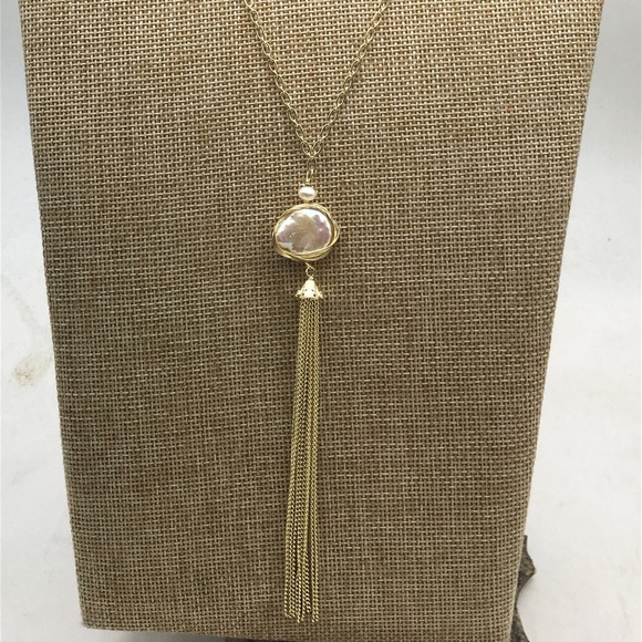 Verasplace1's tweet photo. So good I had to share! Check out all the items I'm loving on @Poshmarkapp #poshmark #fashion #style #shopmycloset #honora #handcrafted: https://t.co/vo4zpRJBnQ https://t.co/g0rAGOWElD