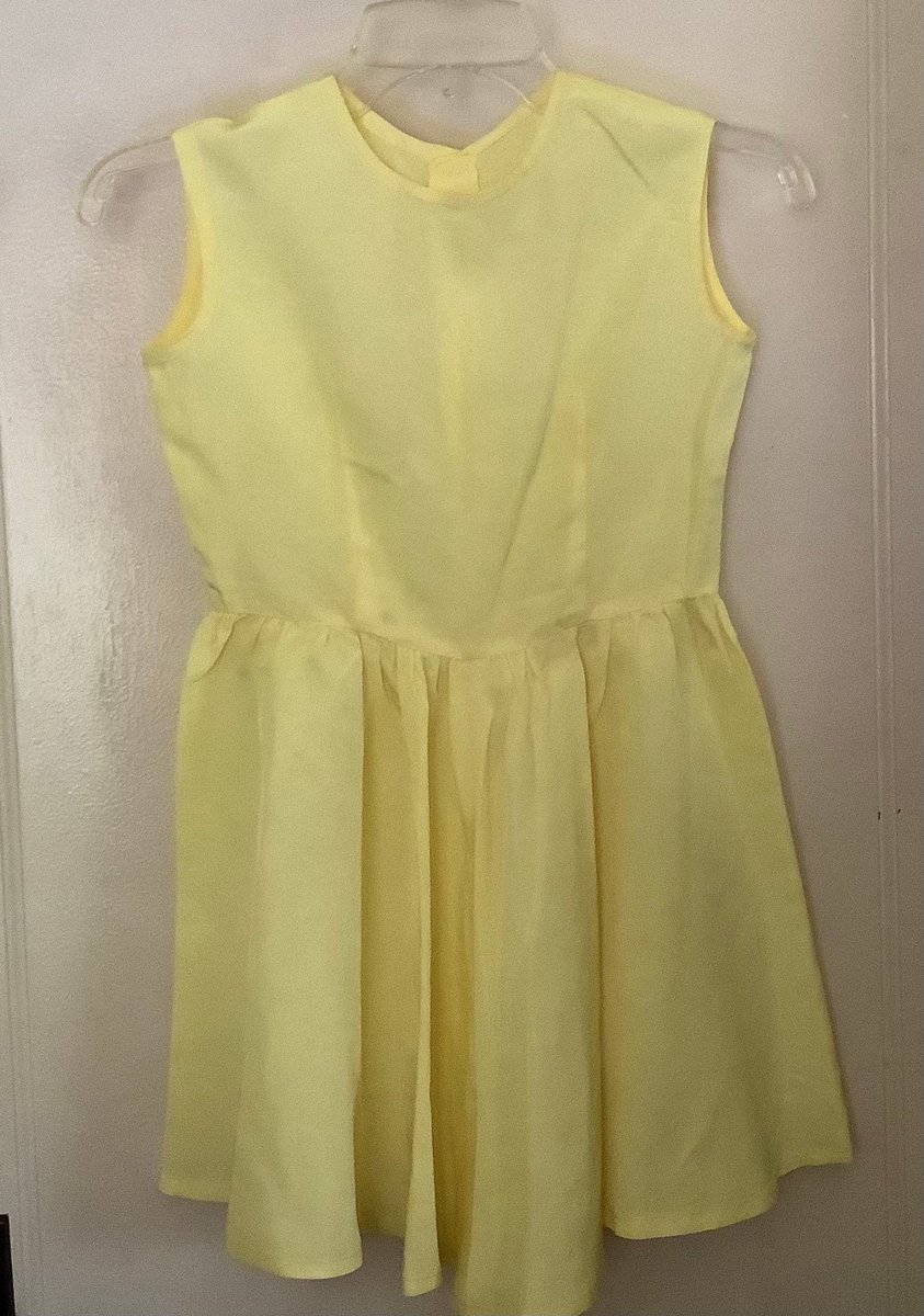 lesleyspence11's tweet photo. Excited to share this item from my #etsy shop: Vintage girl’s 1960s yellow acetate dress #yellow #sleeveless #couldfitxswoman #size12or14girls #yellowgirlsdress 
Our shop https://t.co/Exrsn1zj0r https://t.co/73hdFMHLSH https://t.co/T4MkdokFEm