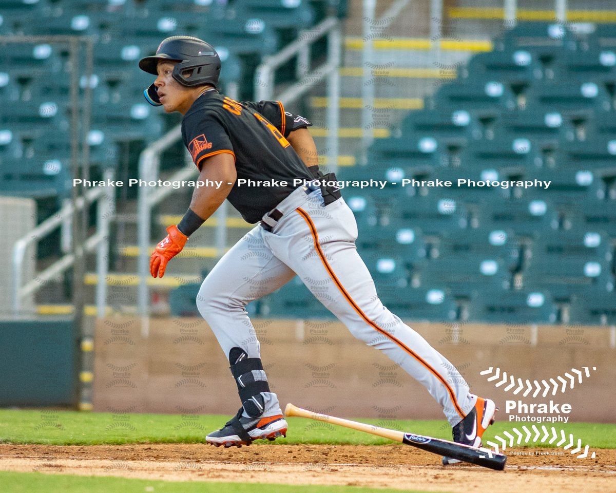 phrakephoto's tweet photo. 2 rn HR for career hr nr 1 Reggie Crawford (8) DH ACL Giants Black 2022 1st rnd @reggiecrawford @UConnBSB #HookC #huskiesbaseball #giants #sfgiants #sfg #SFgameup #gigantes #losgigantes #giantsmilb @sfgprospects
@giantsprospects @giantprospectiv @sfgiantfutures @giant_potential https://t.co/cO6y7fTjnh