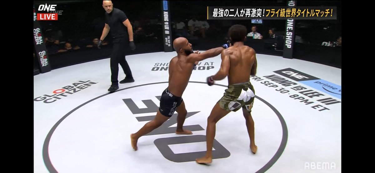 assy_24's tweet photo. デメトリアス・ジョンソンめっちゃ強くて感動!日本にも来て!!
#Demetrious Johnson #ONE Championship https://t.co/bnLaVMQpJ5