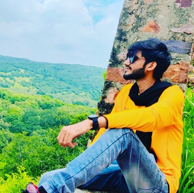 RaviMeenaHadoti's tweet photo. कोई तुम्हें तब तक नही हरा सकता ,
जब तक तुम खुद से नही हार जाओ।
#SaturdayMotivation #dearraviji https://t.co/70jCs7OTUF