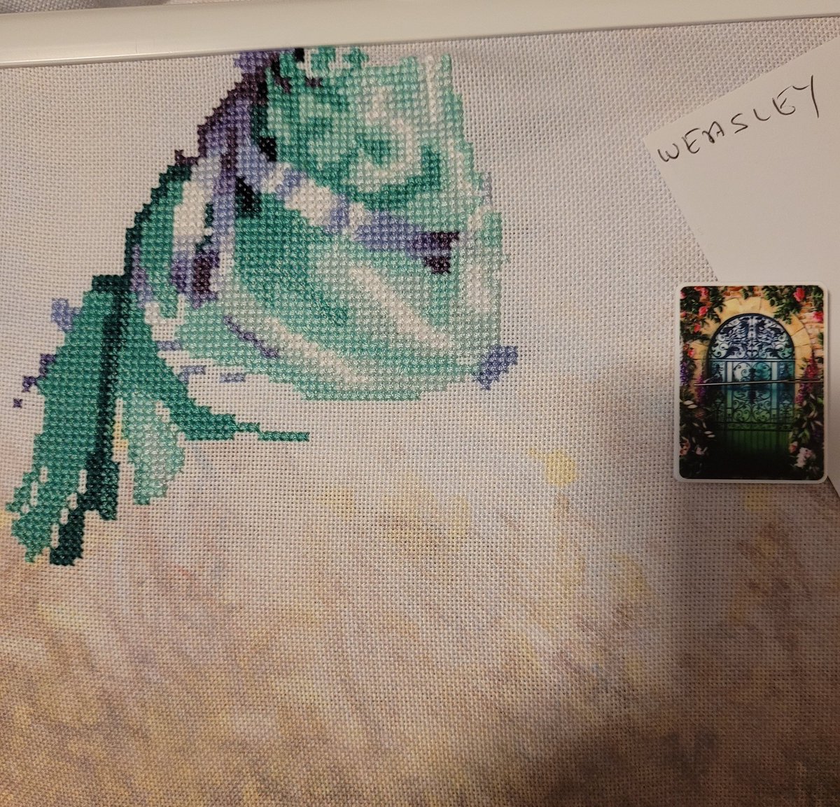 DesertStitcher's tweet photo. Working on my #mirabilia Garden Prelude. The Colors are so yummy!! #CrossStitch #Needlework #xstitch #noracorbett #fancylady https://t.co/val42LkP9Q