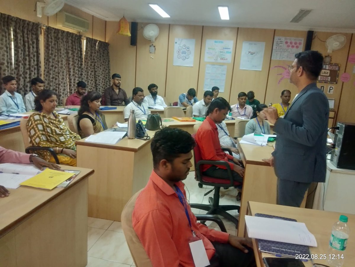 mpowermindset1's tweet photo. Session Maharashtra centre of Entreprenuer Developement https://t.co/V9wZ8n3NdH